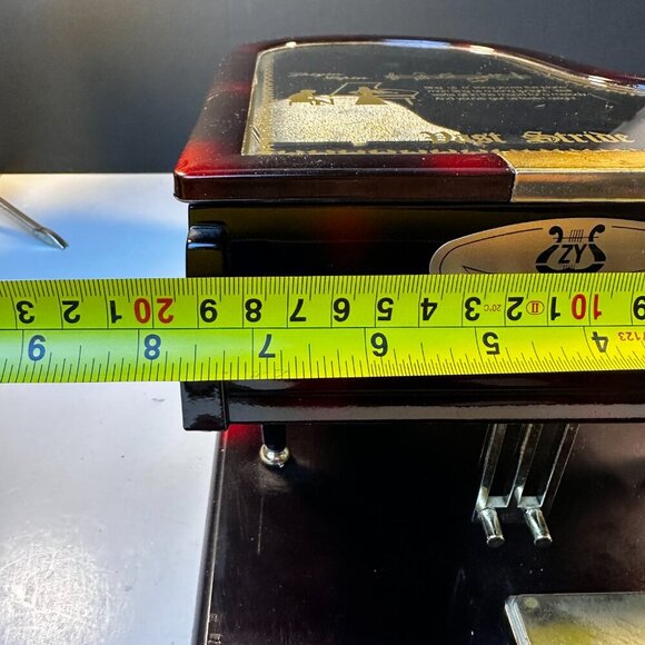 VTG "VEST STRIDE" GRAND PIANO MUSIC AND JEWELRY BOX - Picture 14 of 16